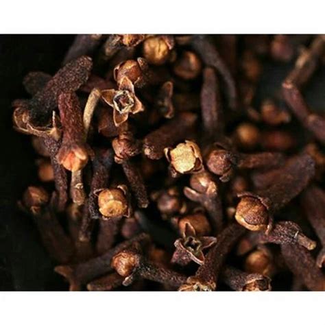 Brown Whole Natural Dry Cloves Packaging Size Kg At Kg In