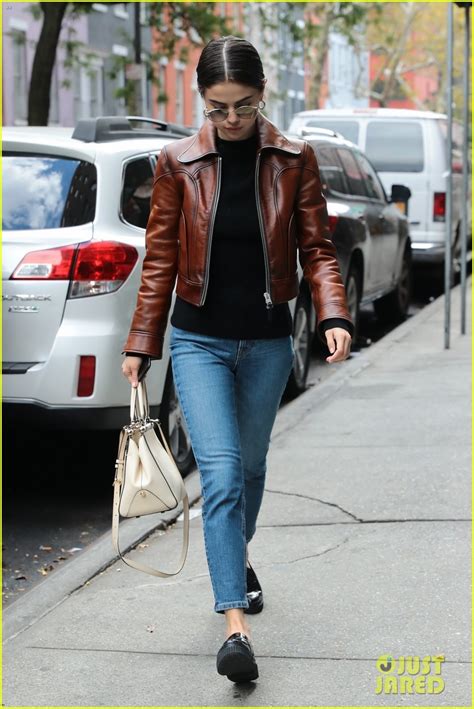 Selena Gomezs Brown Leather Jacket Is A Gorgeous Fall Essential