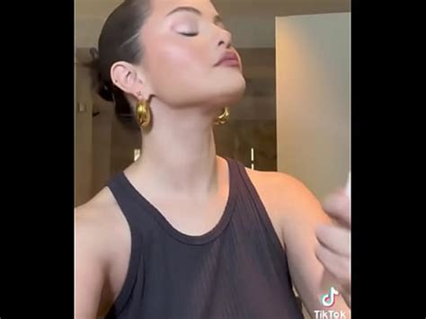 Compilación de senos de selena gomez XVIDEOS