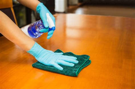 How To Clean Kitchen Grease Like A Pro