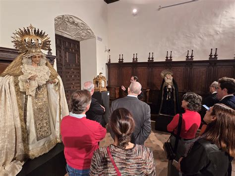 Inauguración de la exposición Devociones populares en las clausuras de