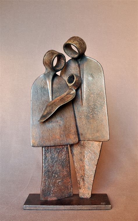 La escultura azadón de Jean Pierre Augier Matemolivares