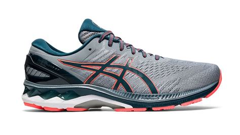 Asics Gel-Kayano | RUNNER'S WORLD