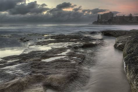 Cuerpo De Agua Bajo Cielo Nublado Durante El D A Sombr O Cronulla