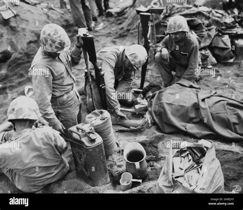 Ww ii verwundete soldaten Fotos und Bildmaterial in hoher Auflösung