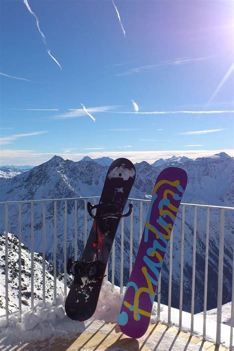 In Einem Snowboardkurs Lernt Man In Erster Linie Sich Auf Dem Brett Zu