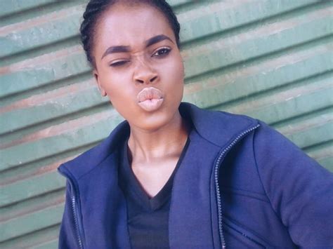 DIY NUDE LIPSTICK GET THE PERFECT NUDE SHADE Nude Lipstick Lipstick Nude Lip Gloss