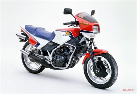 写真 Thmvx 2 1024x706 │ ホンダmvx250f 名車レビュー 250レプリカブームに埋もれた、異色の2ストv型3気筒