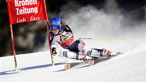 Vlhova Also Wins The Parallel Giant Slalom In Lech