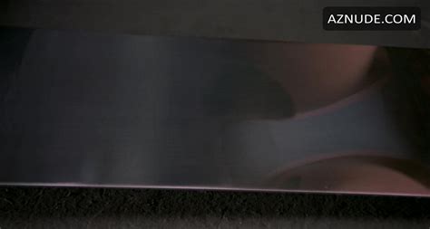 SCARY MOVIE NUDE SCENES AZNude