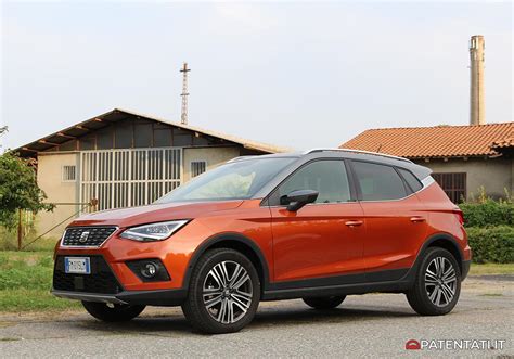 Foto Seat Arona Eco Tsi Cv Dsg Xcellence Test Drive Patentati