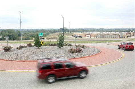 Modot Looking For Residents To Adopt Roundabouts Jefferson City News Tribune