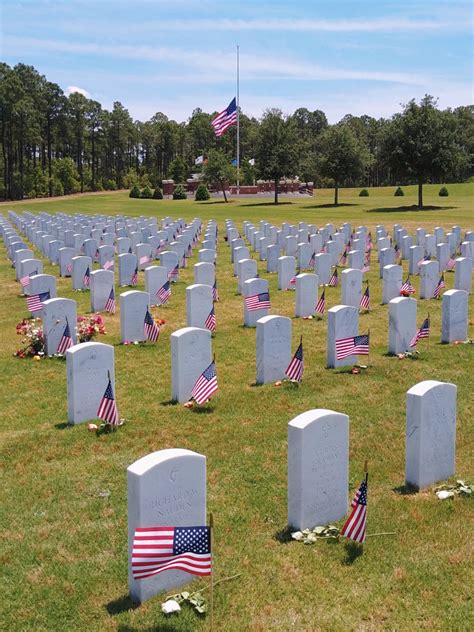 Fort Jackson National Cemetery: Information and Burial Services