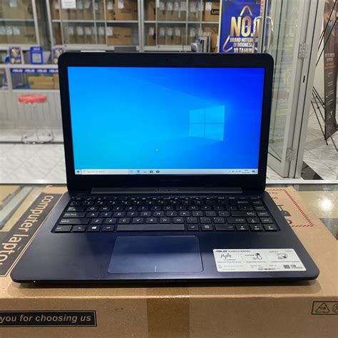 Jual Asus E402Y Special AMD E2 7015 4GB 128GB 14 HD Win OHS 10 2nd