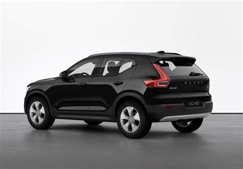 Volvo XC40 T2 Geartronic Momentum Pro Nero Nuova A Soli 31 200 Su