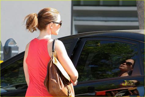 Emily Blunt Red Hot Workout Photo 2564645 Emily Blunt Photos Just Jared Celebrity News