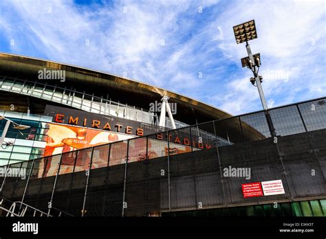 Emirates Stadium Logo Hi Res Stock Photography And Images Alamy