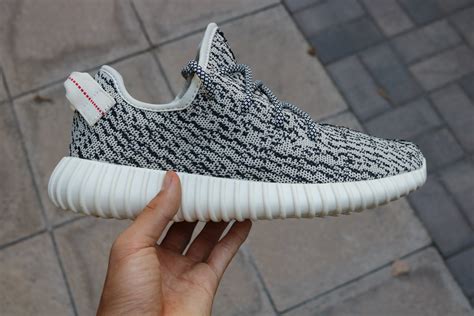 Full Review Davids 10th Batch Yeezy 350 Boost Turtle Doves Video