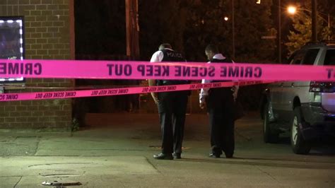 Gas Station Clerk Shot To Death In Park Manor Abc7 Chicago