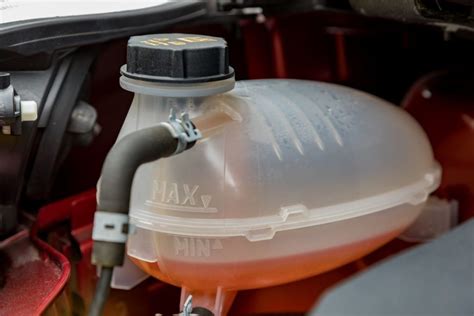 Coolant Leak Symptoms, Plus FAQ - In The Garage with CarParts.com