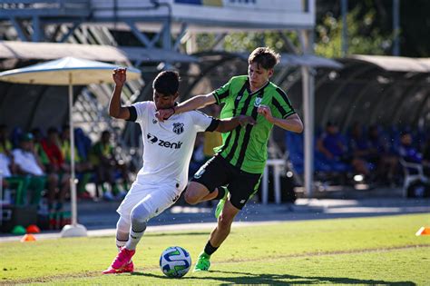 Sub 14 Fora de casa Vozão vence o Pague Menos e garante vaga na