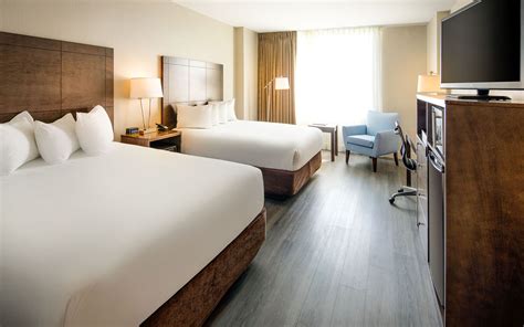 Hotel Suites In Orlando | Sleep | Florida Hotel and Conference Center