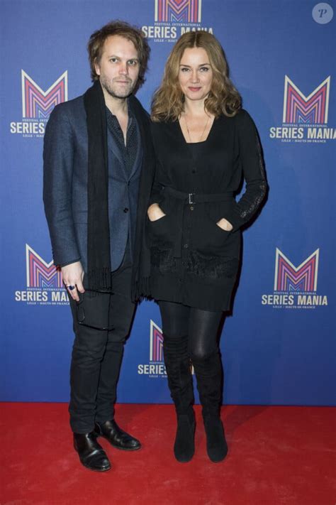 Photo Marine Delterme Tr S Sexy En Bikini Son D Collet Plongeant Fait Sensation Sur La Toile