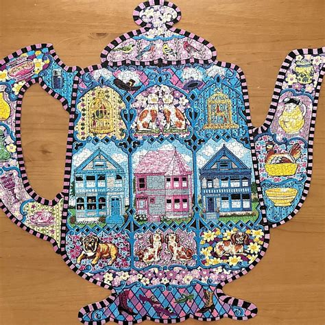 -Ceaco Puzzles Shapes- 1000 piece Teapot from 1999 : r/Jigsawpuzzles