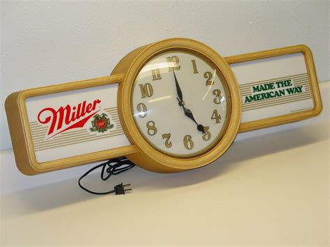 Vintage Miller High Life Made The American Way Lighted Beer Clock Sign Works 1919719400