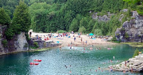 Abandoned quarry is an epic swimming hole one hour from Toronto