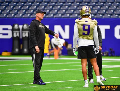 Washington Huskies 2024 Cfp National Championship Saturday Practice