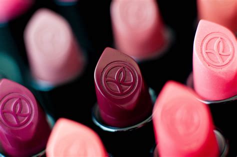 Yves Rocher - Губная Помада «Виртуозный Цвет», 54 свотча на губах!