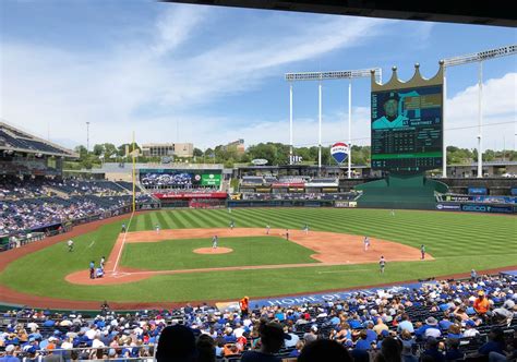 Kauffman Stadium Seating Chart - RateYourSeats.com