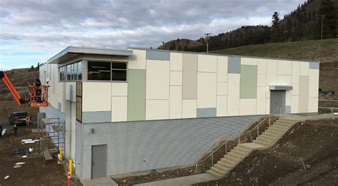 Insulated Metal Panels Installer | Wall Systems Kelowna | TOMTAR