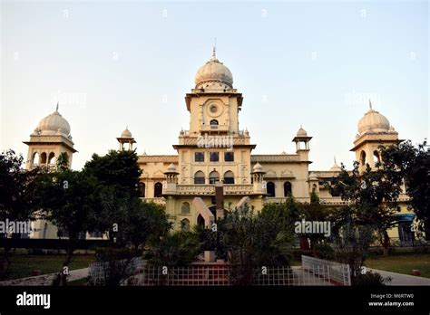 Building of Lucknow University Stock Photo - Alamy