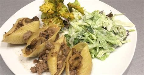 Les Plats Cuisin S De Esther B Coquilles Farcies Au Boeuf Stroganoff