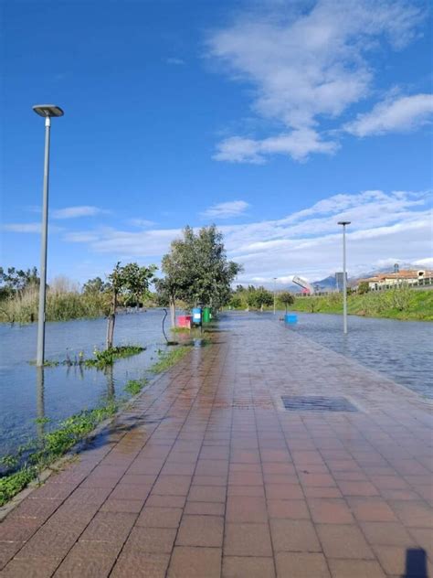 Maltempo In Calabria Strade Allagate Nell Alto Tirreno Cosentino