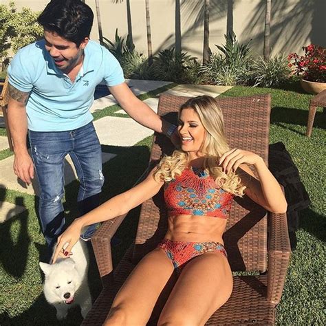 Ego Andressa Suita Mostra Barriga Sarada Em Foto Na Web Not Cias De