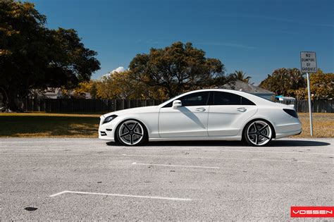 Custom Painted White Vossen Rims With Black Accents For Mercedes Cls