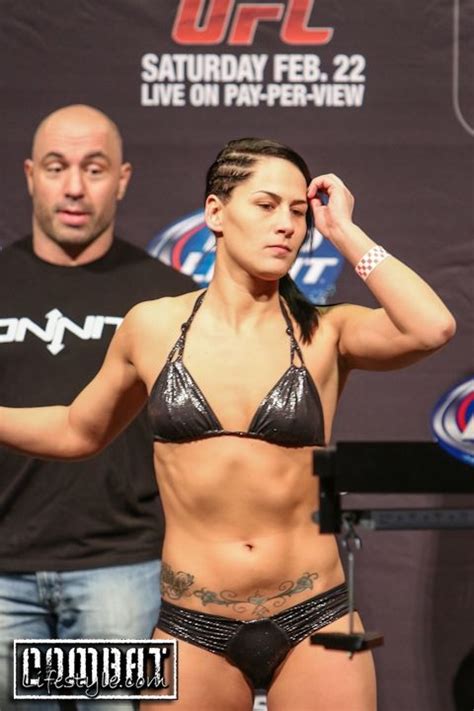 Latest Hot Jessica Eye Bikini Pics