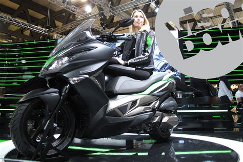 Kawasaki J300 scooter unveiled | Visordown