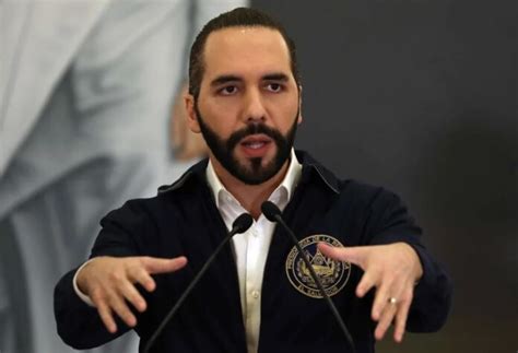 Bukele está impedido jurídicamente para la reelección en El Salvador