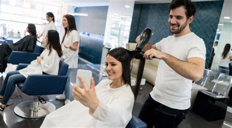 5 Conseils Pour Se Reconvertir En Tant Que Coiffeur MaFormation