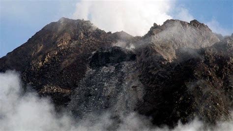 UPDATE Aktivitas Gunung Merapi Senin 21 Februari 2022 8 Kali Guguran