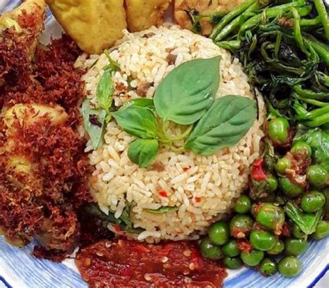 Resep Nasi Tutug Oncom Komplit yang Mudah dan Paling Enak