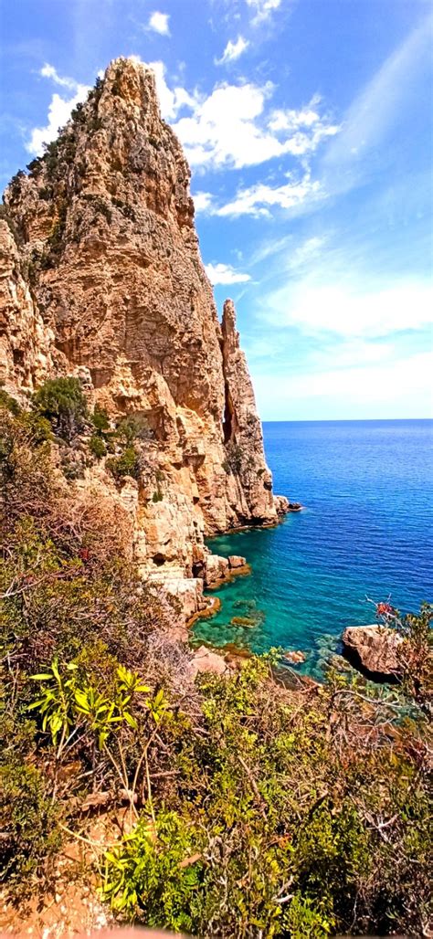 Solve Pedra Longa Sardinia Italy Jigsaw Puzzle Online With Pieces