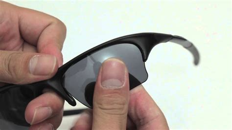 Oakley Half Jacket Xlj Sunglasses Lenses Replacementinstallationremoval By Walleva Youtube