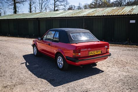 Este Ford Escort Cabriolet De Menos De Km Ser