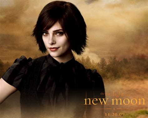 Alice Cullen New Moon Outfits