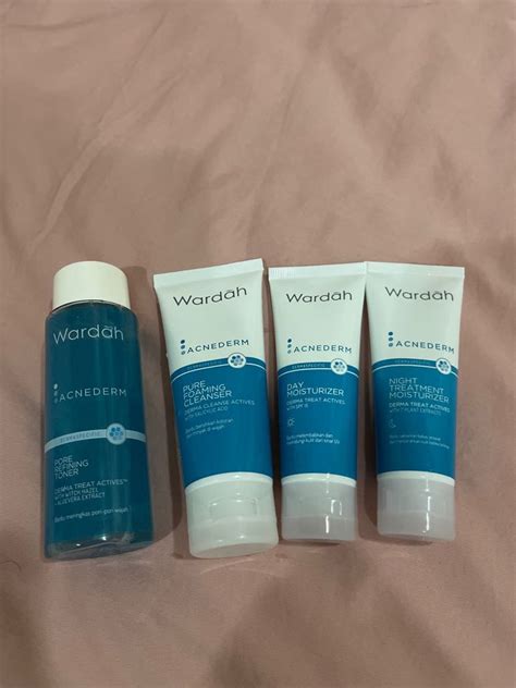 Wardah Acnederm Set Beauty Personal Care Face Face Care On Carousell